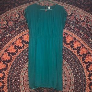 Short sleeve dress w/ pockets!